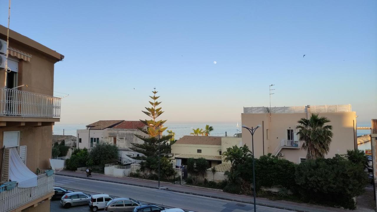Oikos Arethusa Syracuse Esterno foto
